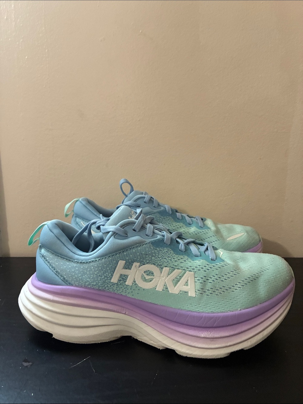 HOKA Bondi 8 running shoes in an Airy Blue colorway size 7 Women’s No insole